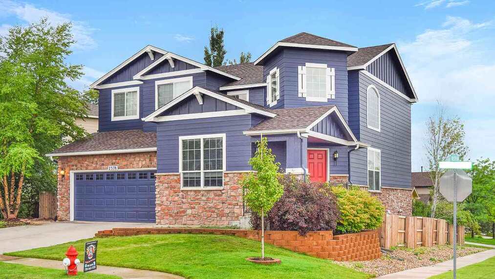 how to choose exterior paint for home